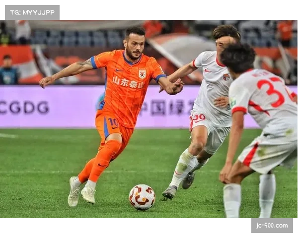 卡扎伊什维利领跑射手榜 山东泰山前锋展现稳定进球效率